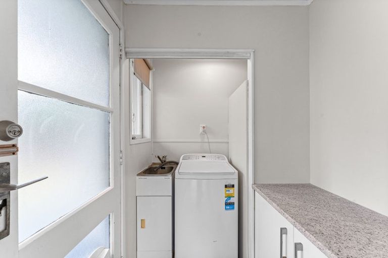 Photo of property in 7 Rainbow Place, Wattle Downs, Auckland, 2103