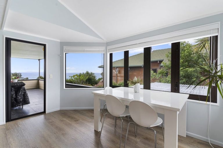 Photo of property in 146 Pacific Parade, Army Bay, Whangaparaoa, 0930