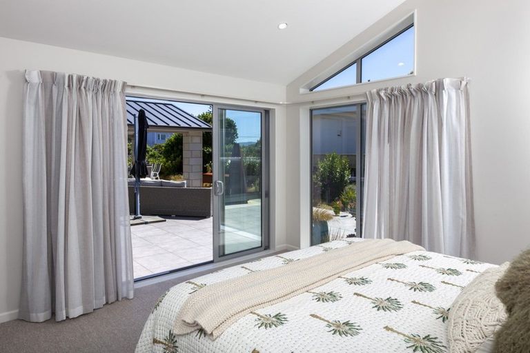 Photo of property in 118 Rosetta Road, Raumati South, Paraparaumu, 5032