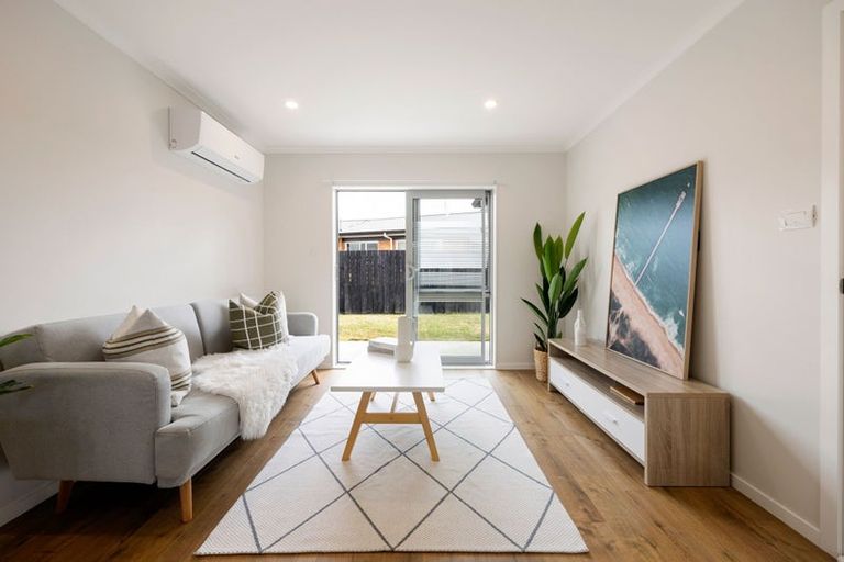 Photo of property in 2/7 Rutherford Street, Chedworth, Hamilton, 3210