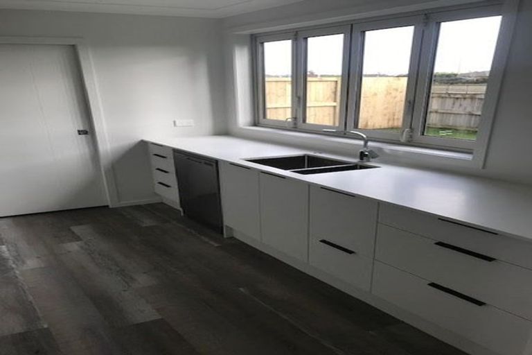 Photo of property in 14 Tucker Close, Leamington, Cambridge, 3432