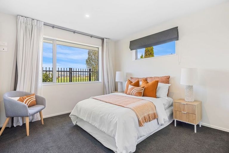 Photo of property in 12 Hurutini Way, Halswell, Christchurch, 8025