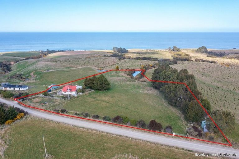 Photo of property in 432 Bull Creek Road, Glenledi, Milton, 9292