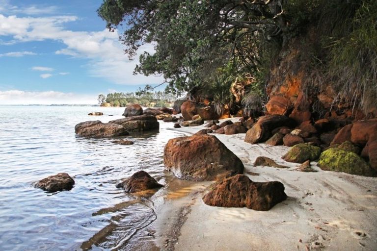 Photo of property in 37 Greenock Drive, Manukau Heads, Waiuku, 2684