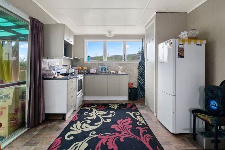 Photo of property in 5 Turner Drive, Western Heights, Rotorua, 3015