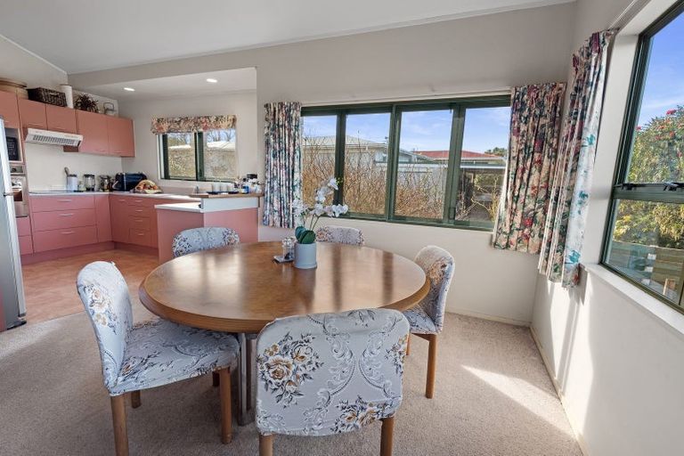 Photo of property in 6 Old Onerahi Road, Onerahi, Whangarei, 0110