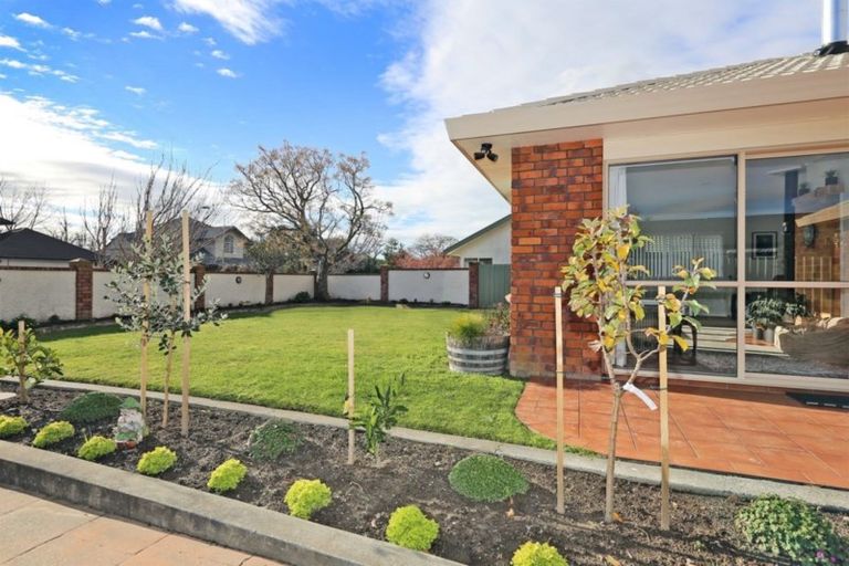 Photo of property in 59 Whiting Crescent, Greenmeadows, Napier, 4112