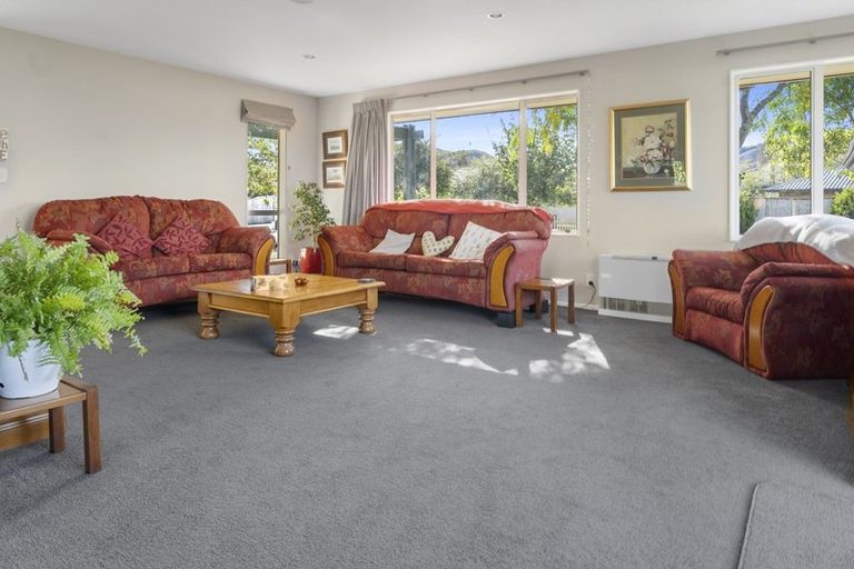 Photo of property in 14 Whiting Drive, Wakefield, 7025