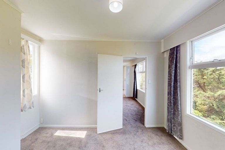 Photo of property in 1/25 Kitchener Terrace, Johnsonville, Wellington, 6037