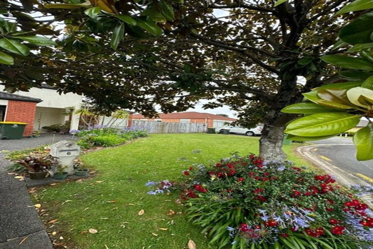 Photo of property in 6 Beragh Place, East Tamaki, Auckland, 2016