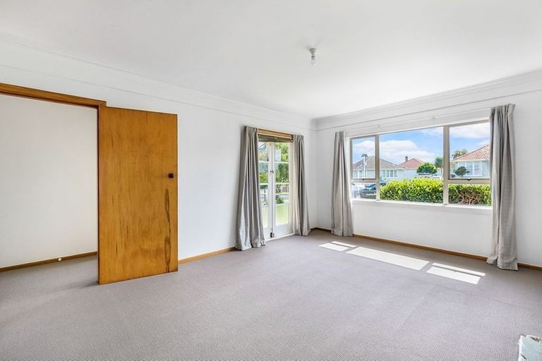 Photo of property in 6 Montgomery Avenue, Pukekohe, 2120