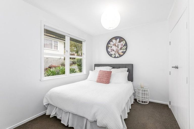 Photo of property in 5 Mission Street, Waterloo, Lower Hutt, 5011