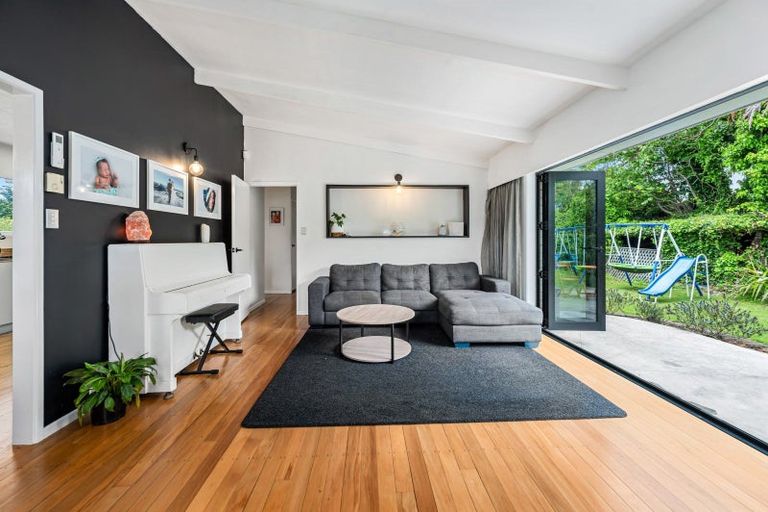 Photo of property in 12 Campbell Place, Pukehangi, Rotorua, 3015