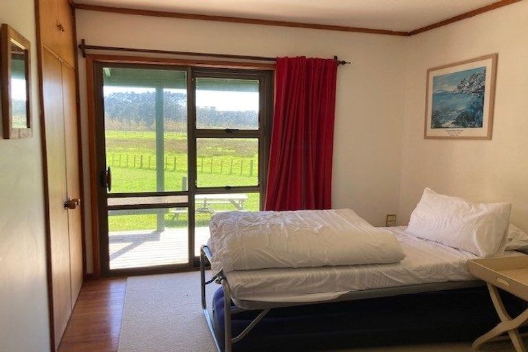 Photo of property in 570 Rahuikiri Road, Tomarata, Wellsford, 0974