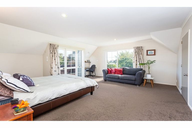 Photo of property in 12 Chilwell Place, Halswell, Christchurch, 8025