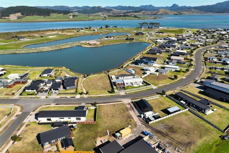 Photo of property in 153 Ngaio Drive, Matarangi, Whitianga, 3592