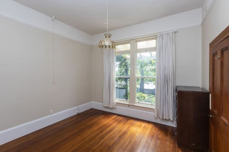 Photo of property in 33 Collingwood Street, New Brighton, Christchurch, 8061