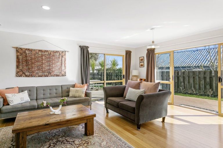 Photo of property in 54 Arrowsmith Avenue, Waipahihi, Taupo, 3330