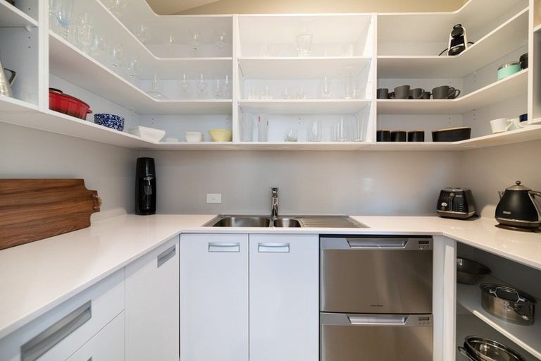 Photo of property in 3 Raiha Street, Papamoa Beach, Papamoa, 3118