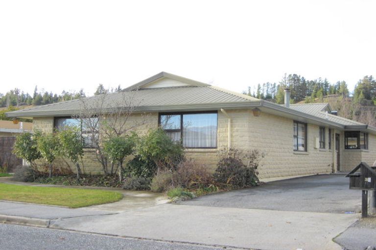 Photo of property in 37 Arnott Street, Alexandra, 9320