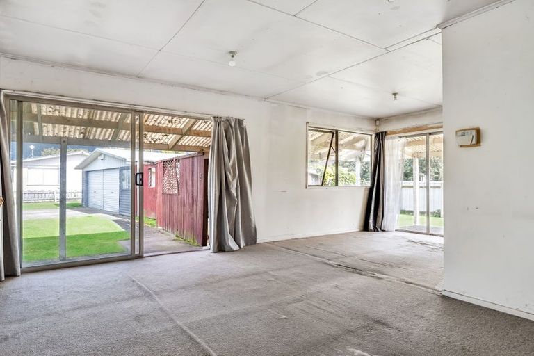 Photo of property in 5 Kouma Place, Fairy Springs, Rotorua, 3015