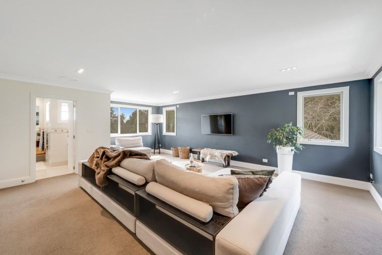 Photo of property in 1 Pearson Road, Whitford, Howick, 2571