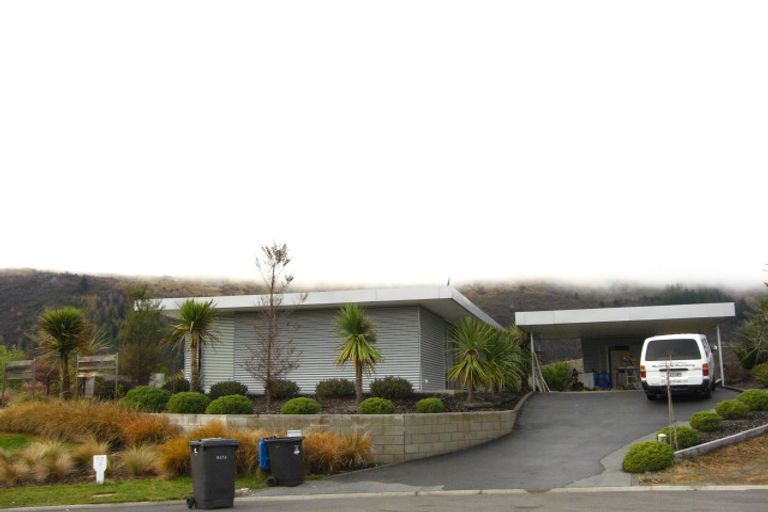 Photo of property in 8 Kircher Place, Arrowtown, 9302