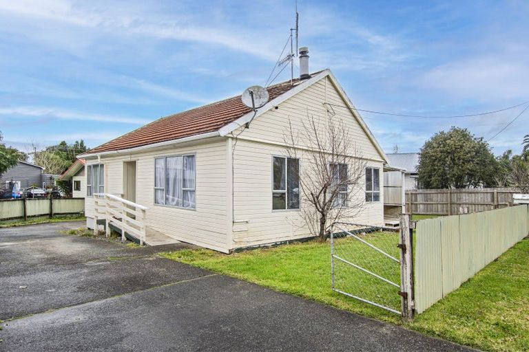 Photo of property in 3 Rose Place, Te Kamo, Whangarei, 0112