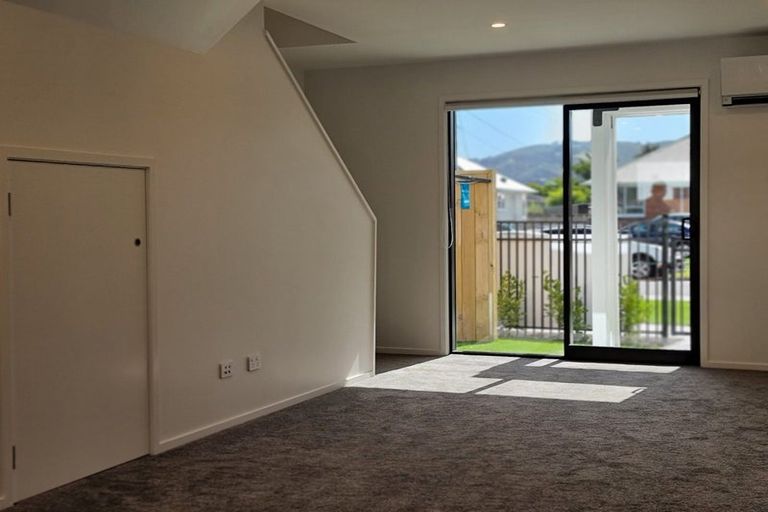 Photo of property in 2/322 Oxford Terrace, Avalon, Lower Hutt, 5011