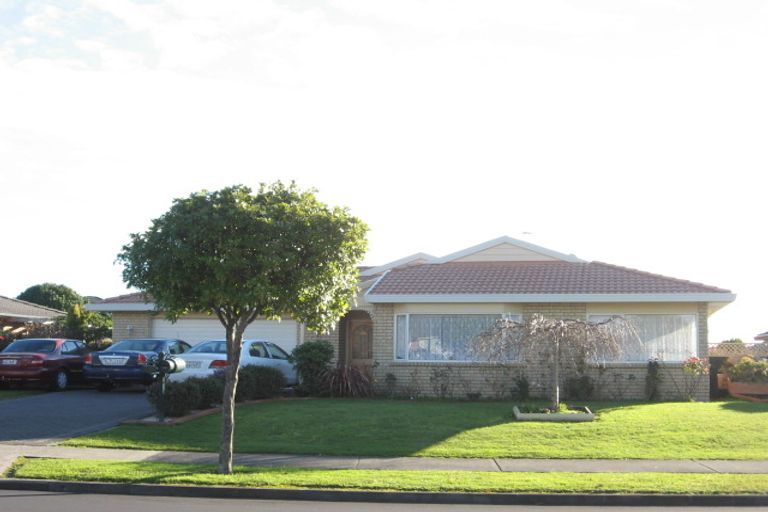 Photo of property in 18 Tington Avenue, Wattle Downs, Auckland, 2103