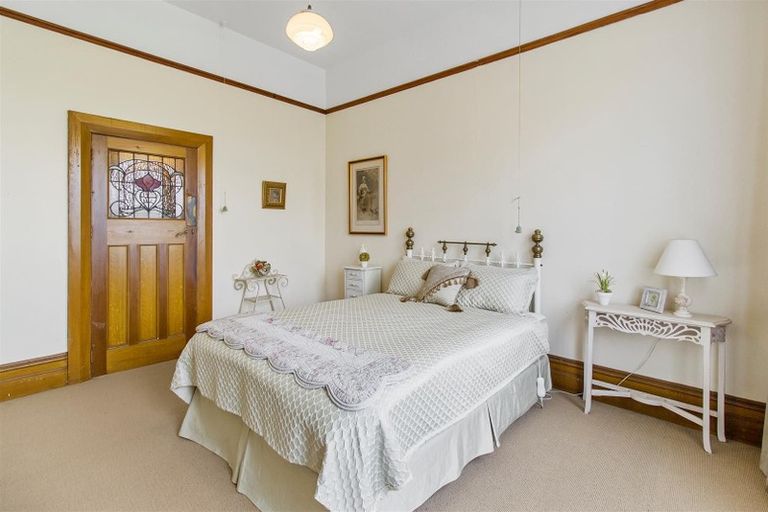 Photo of property in 90 Shearman Street, Waimate, 7924