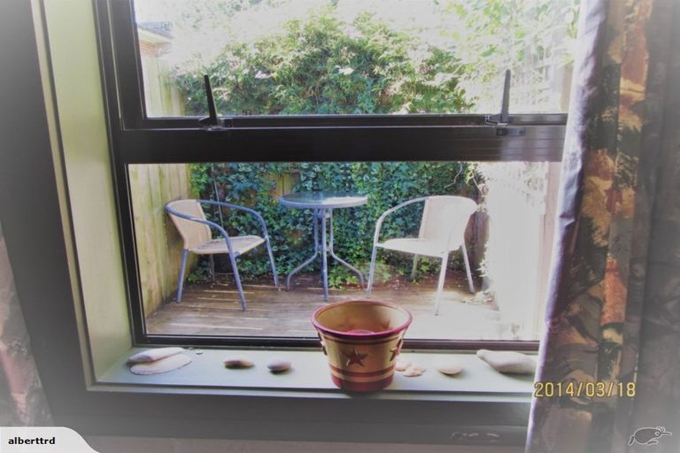 Photo of property in 60 Royal Terrace, Dunedin Central, Dunedin, 9016