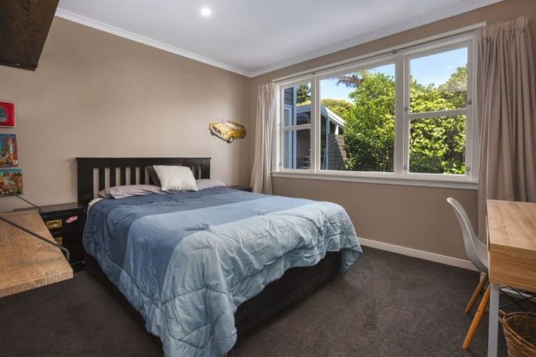 Photo of property in 9 Pukerua Beach Road, Pukerua Bay, 5026