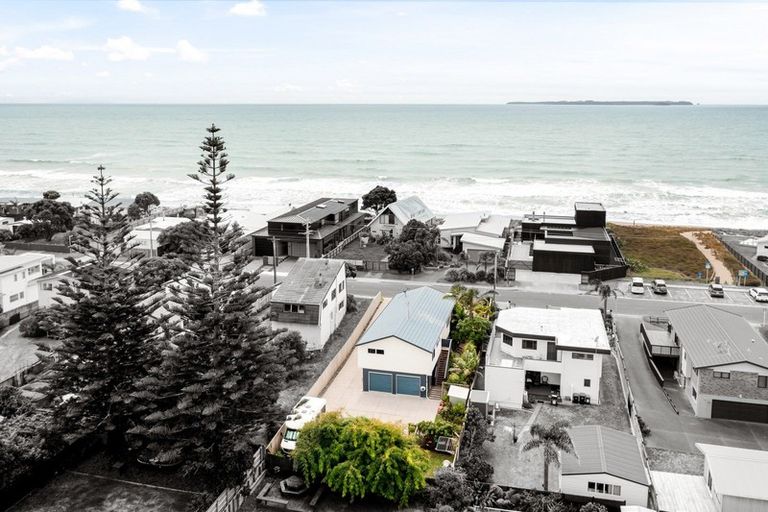 Photo of property in 48 Karewa Parade, Papamoa Beach, Papamoa, 3118