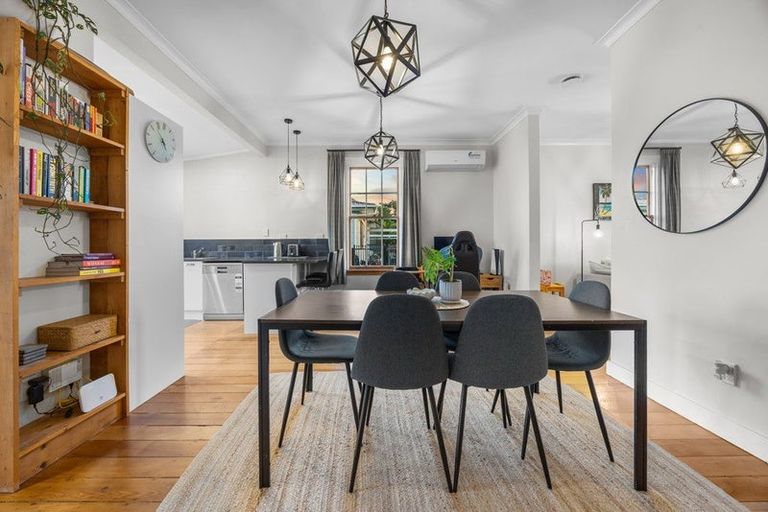 Photo of property in 1/141 Colwill Road, Massey, Auckland, 0614