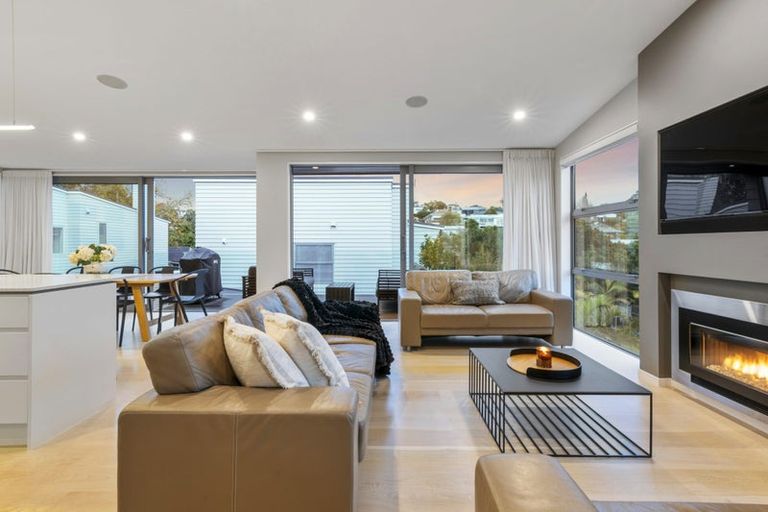 Photo of property in 29a Penzance Road, Mairangi Bay, Auckland, 0630