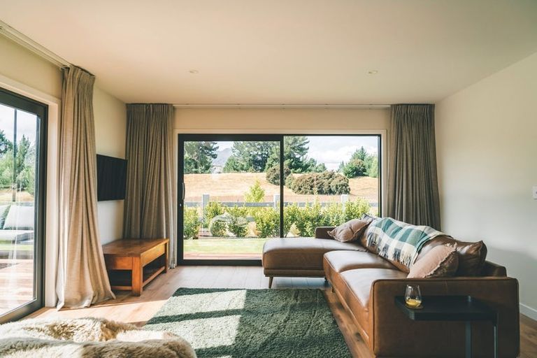 Photo of property in Northlake, 42 Malvern Road, Wanaka, 9305