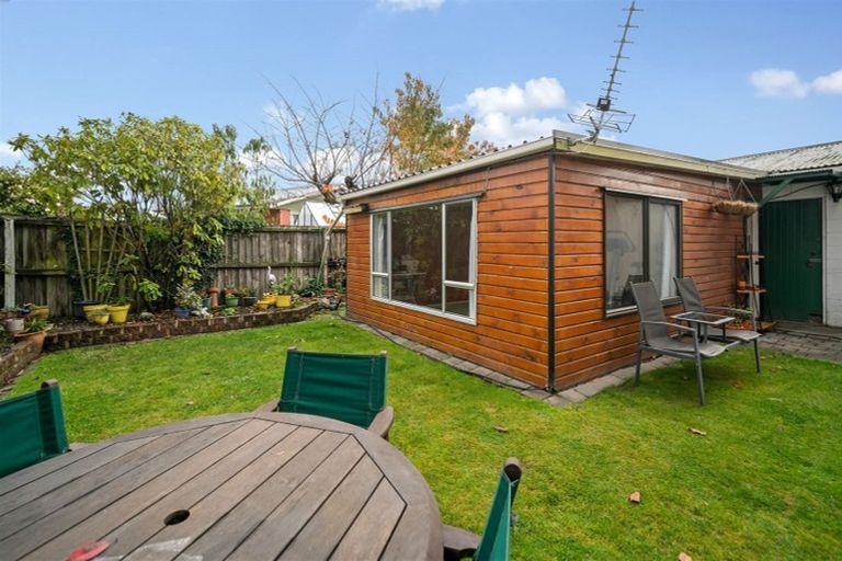 Photo of property in 183 Avonhead Road, Avonhead, Christchurch, 8042