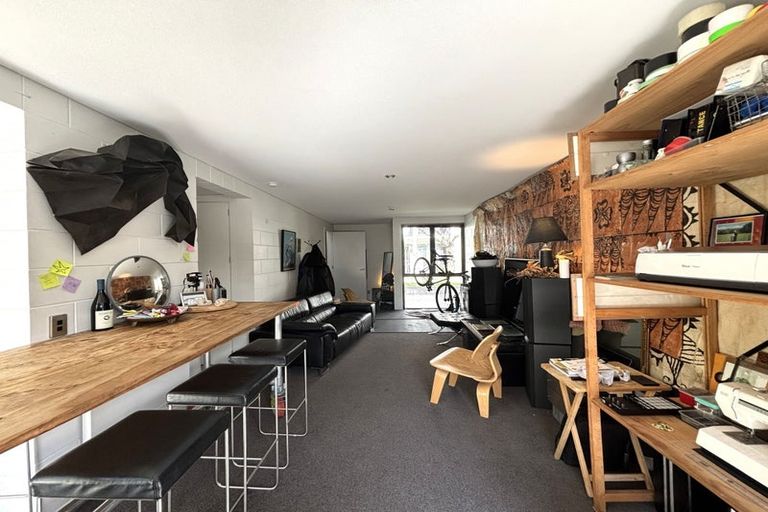 Photo of property in 8/868 Colombo Street, Christchurch Central, Christchurch, 8013