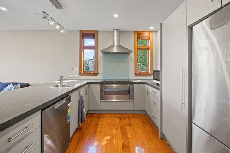 Photo of property in 40 Hackthorne Road, Cashmere, Christchurch, 8022