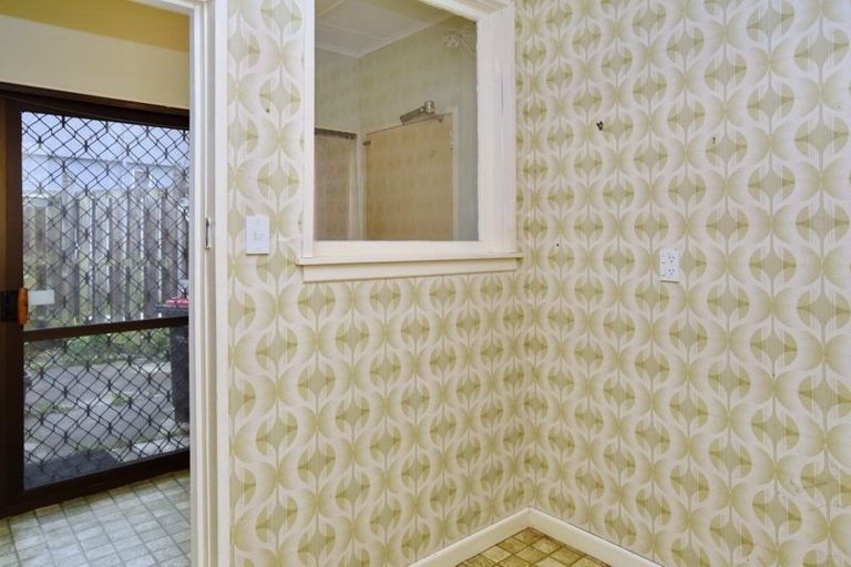 Photo of property in 1/11 Clouston Street, Saint Martins, Christchurch, 8022