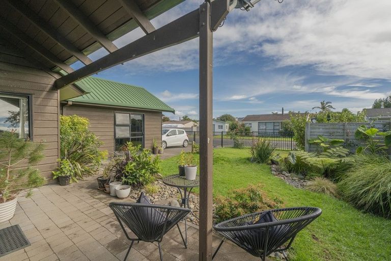 Photo of property in 1 Nicholas Avenue, Whitianga, 3510
