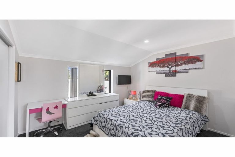 Photo of property in 127a Puhinui Road, Papatoetoe, Auckland, 2104