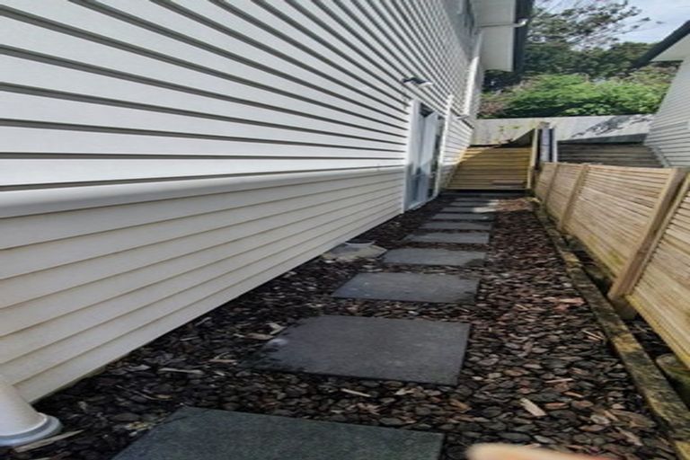 Photo of property in 11c Nimstedt Avenue, Oteha, Auckland, 0632