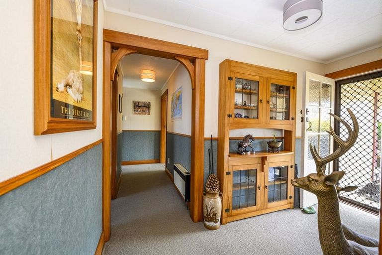 Photo of property in 76 Brooklands Road, Brooklands, New Plymouth, 4310