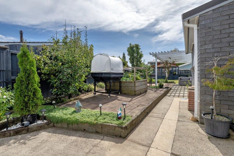 Photo of property in 2 Sisam Place, Whakatane, 3120