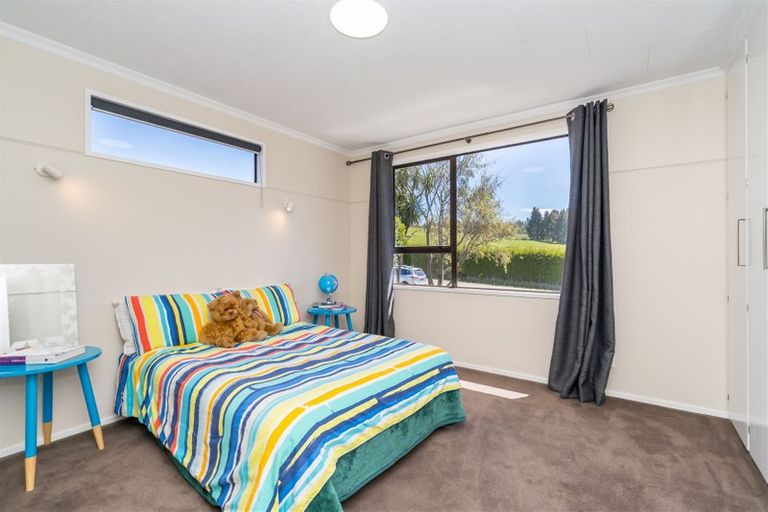 Photo of property in 41 Three Mile Hill Road, Halfway Bush, Dunedin, 9010