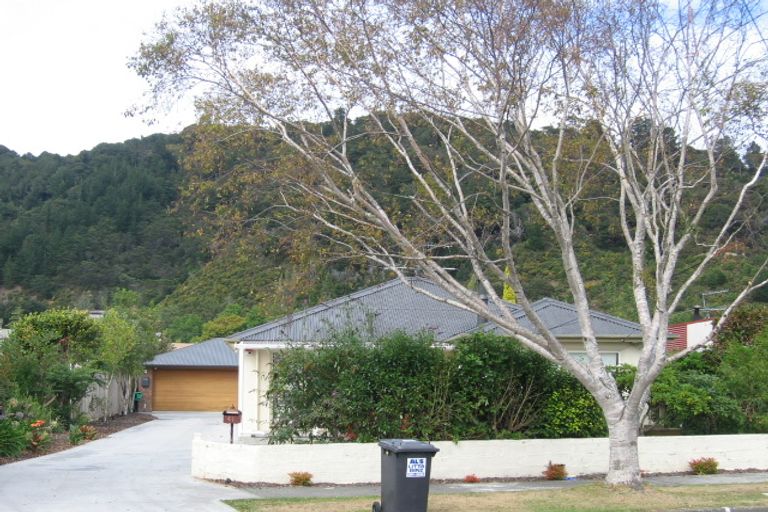 Photo of property in 41a Wilford Street, Wallaceville, Upper Hutt, 5018