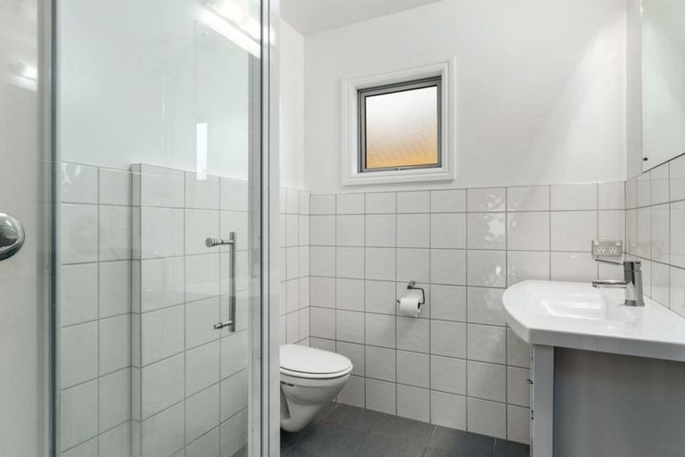 Photo of property in 10 Tyndall Street, Wanaka, 9305