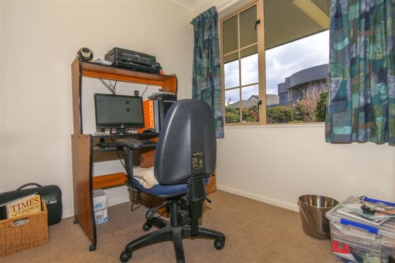 Photo of property in 10 Coutts Place, Mapua, 7005